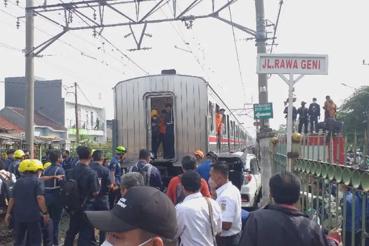 KAI Commuter Sebut KRL...
