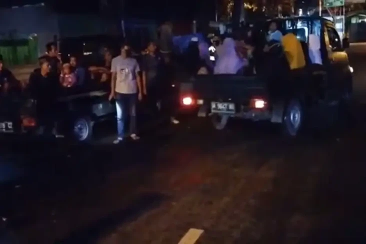 Mencekam! Tengah Malam...