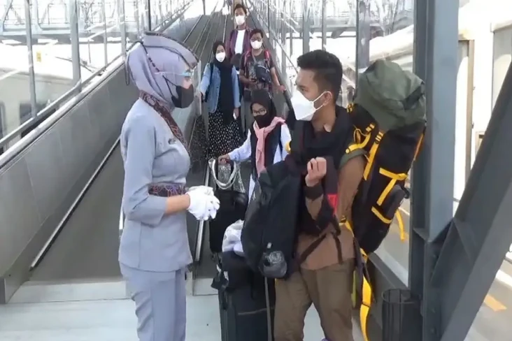 Pemudik Mulai Padati...