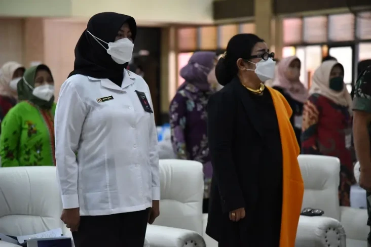 Peringati Hari Kartini,...
