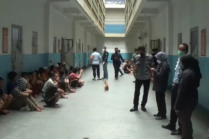 Razia Kamar Napi di...