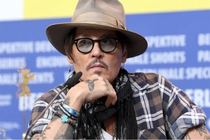 Johnny Depp Bongkar...