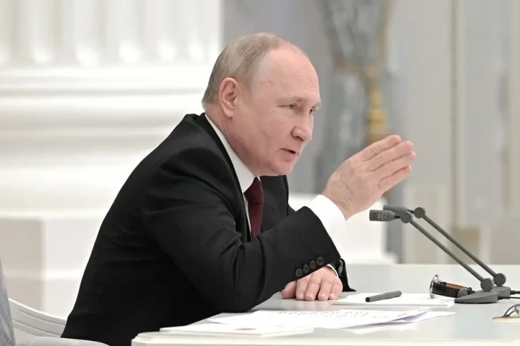 Vladimir Putin Deklarasikan...