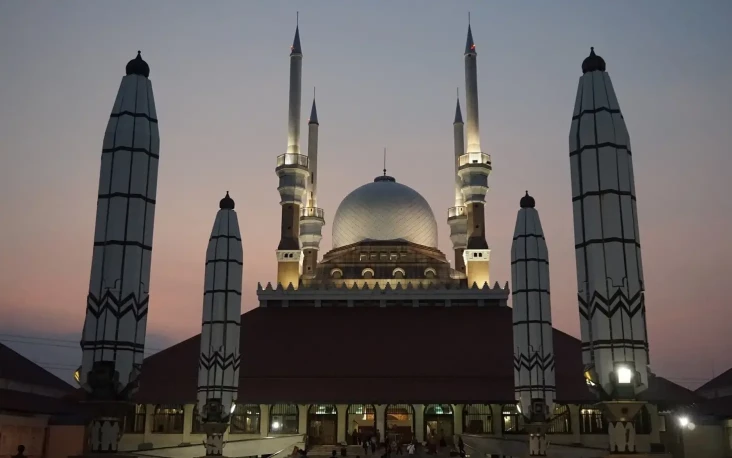 Jadwal Imsak untuk Semarang...