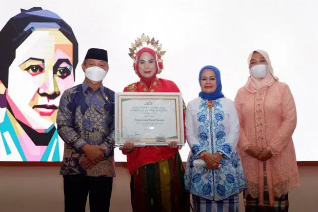 Mengabdi 13 Tahun, Nakes...