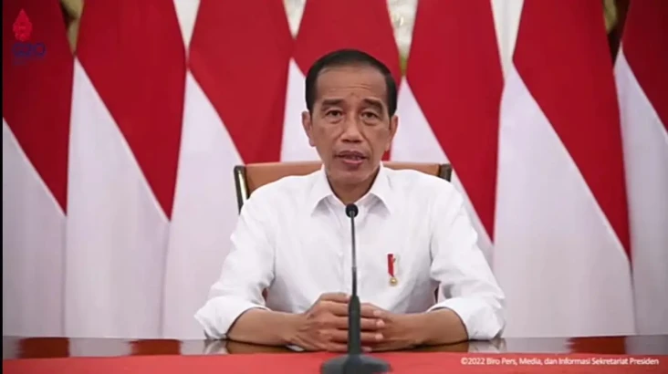 Jokowi Larang Ekspor...