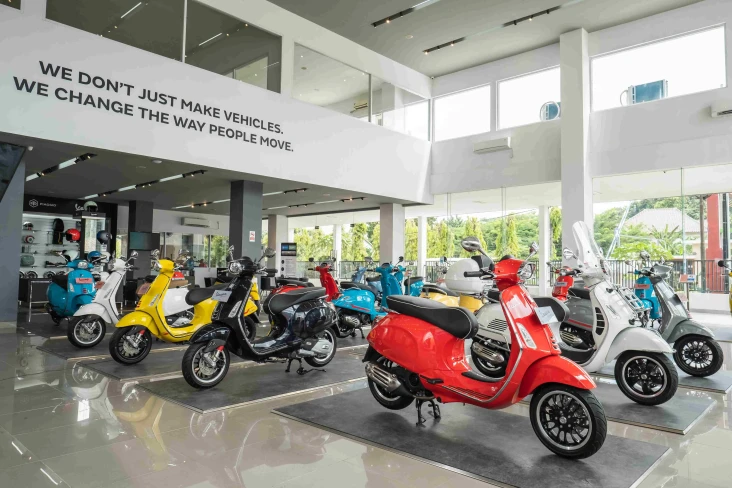 Piaggio Indonesia Buka...