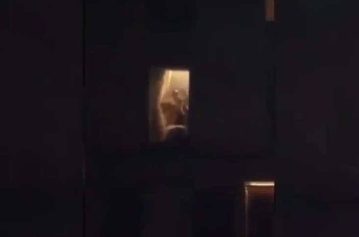 Viral, Video Wanita...