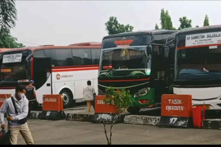 Hadapi Lonjakan Pemudik,...