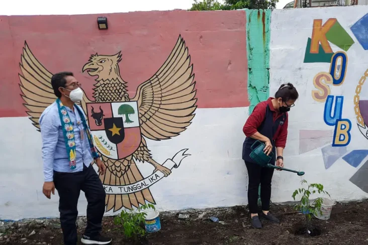 Peringati Hari Bumi,...