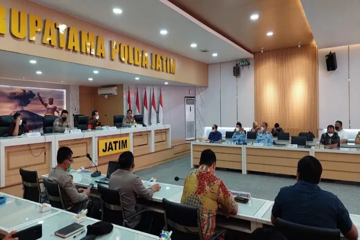 Kurangi Beban Lapas/Rutan,...