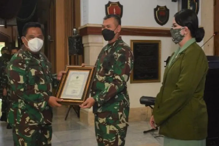 29 Pati TNI Naik Pangkat,...