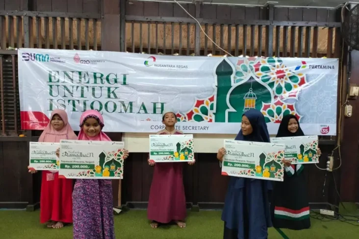 280 Anak Yatim di Kepulauan...
