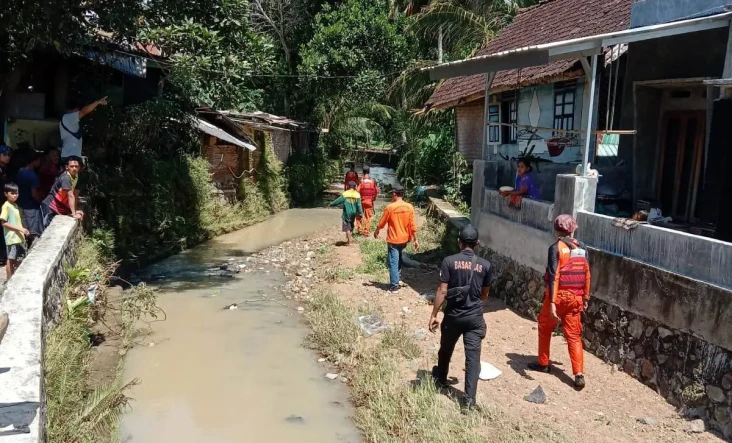 Nenek 60 Tahun Hilang...
