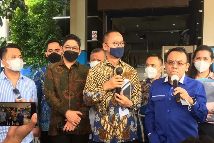 Sekjen PAN Laporkan...