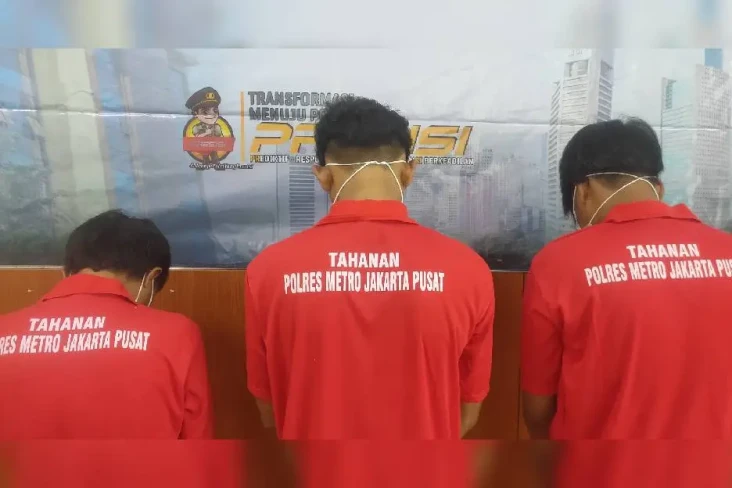 Sadis! Pria Ini Ajak...