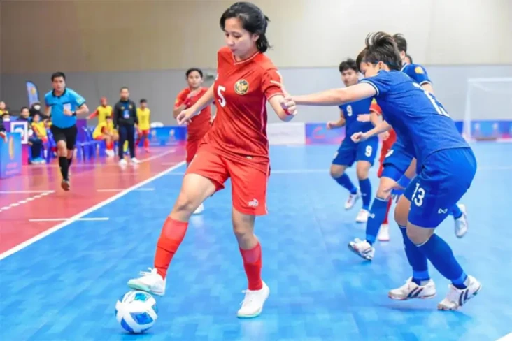 Imbang Lawan Thailand,...