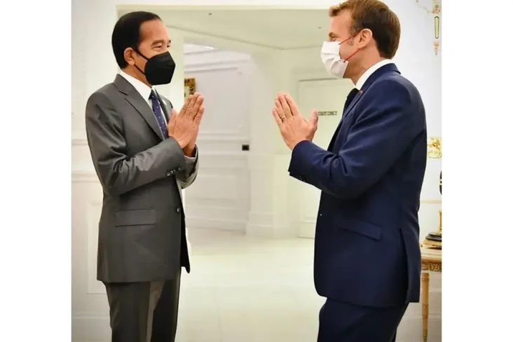 Jokowi Ucapkan Selamat...