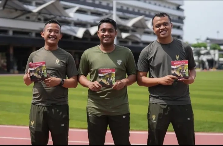 Masuk Bingkisan Lebaran,...