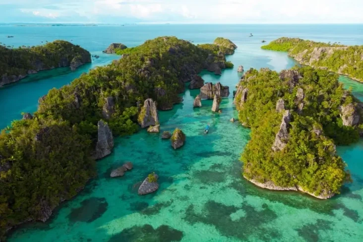 8 Tempat Terindah di...