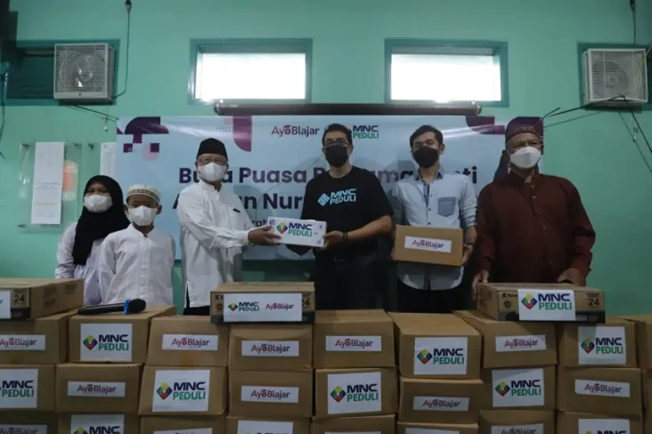 Kolaborasi dengan MNC...