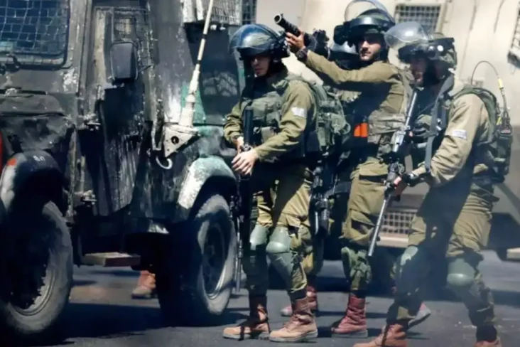 Tentara Israel Serbu...