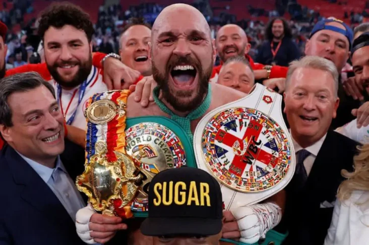 Tyson Fury Petinju Kelas...