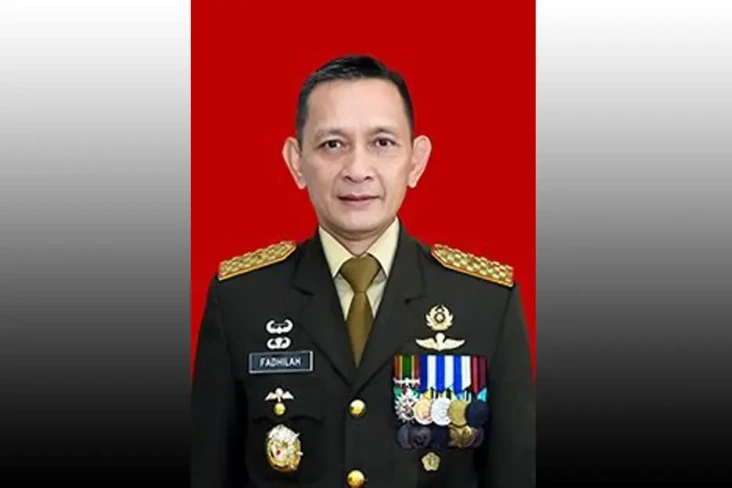 Mayjen TNI Mohammad...