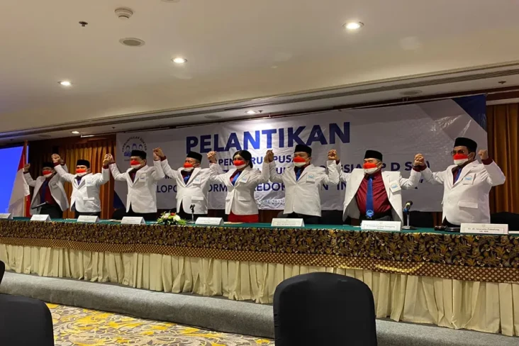 Perkumpulan Dokter Seluruh...