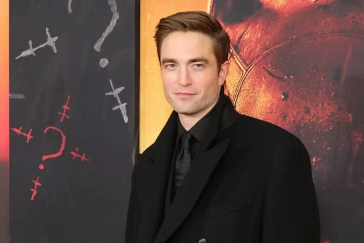 Robert Pattinson Dikonfirmasi...