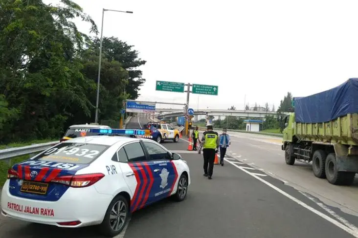 Tol Layang MBZ Ditutup...