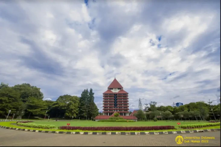 Melesat Tajam, UI Peringkat...