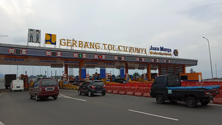 Skenario Arus Lalu Lintas...