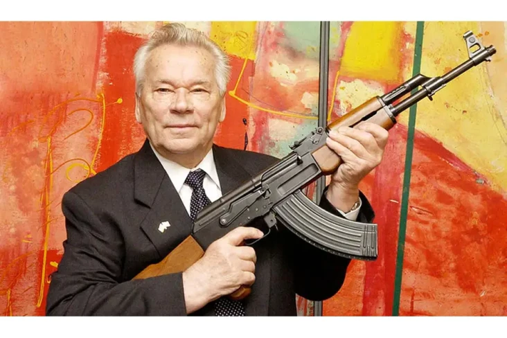 Mengenal Mikhail Kalashnikov,...