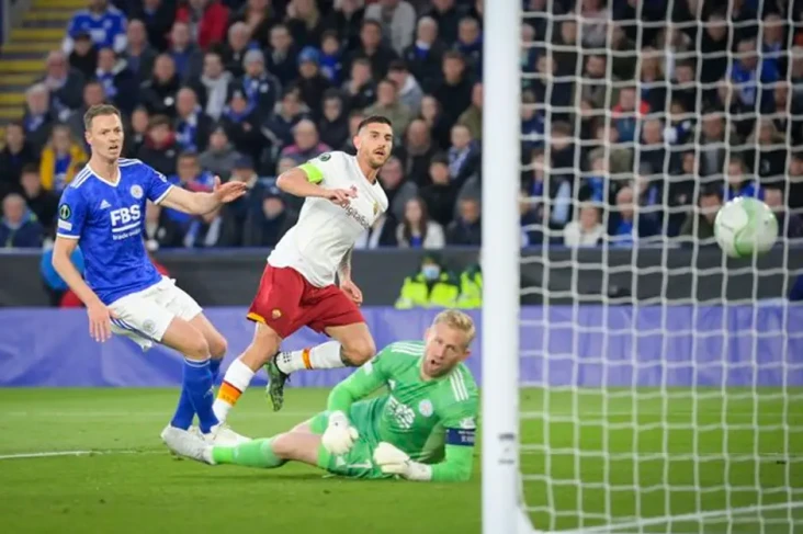 Leicester vs Roma: Mourinho...