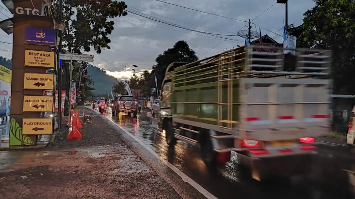 Puncak Arus Mudik di...