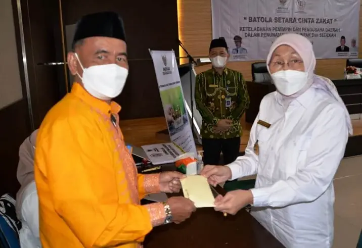 Bupati Noormiliyani...