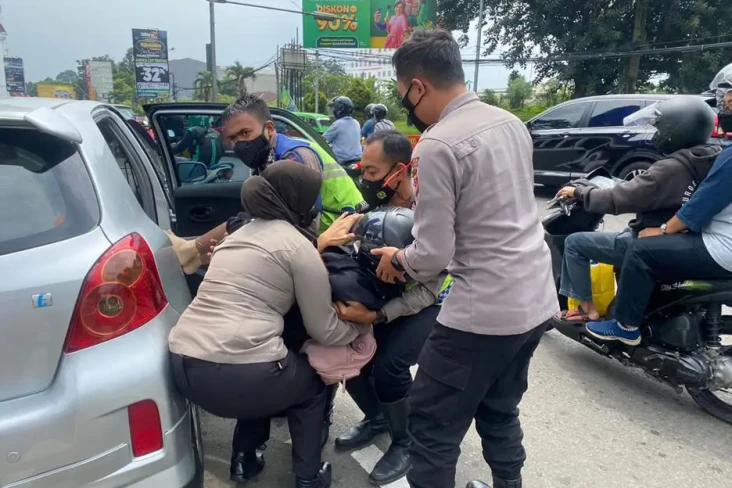Kelelahan Mudik, Ibu...