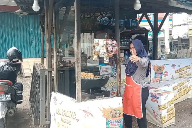 Tahu Gupay, Camilan...