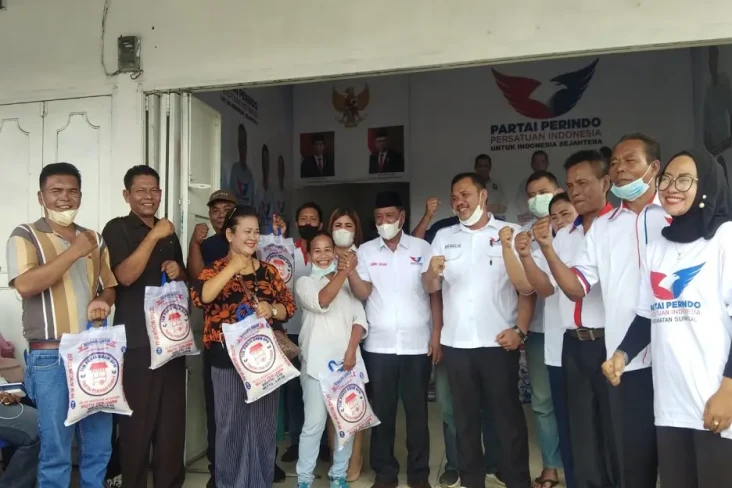 Jelang Lebaran, Partai...