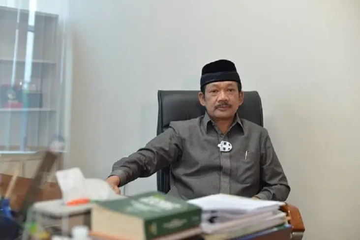 Ketua Baznas Jadi Khatib...