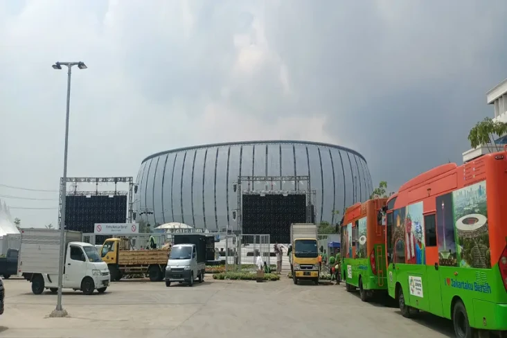 6 Lokasi Parkir Disiapkan...