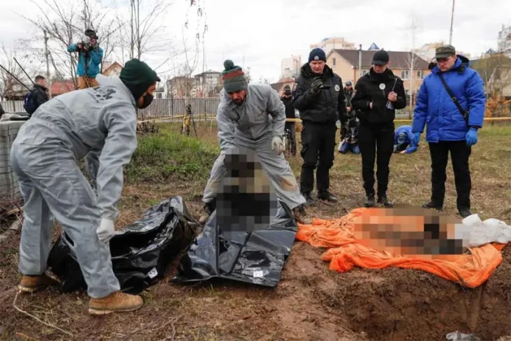 Polisi Ukraina: 3 Mayat...