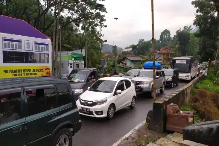 Dilintasi 121.422 Kendaraan,...