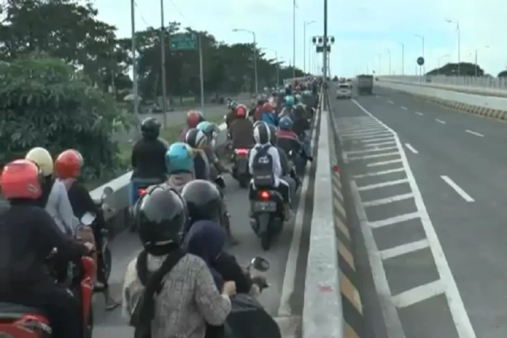Jelang Lebaran Pemudik...