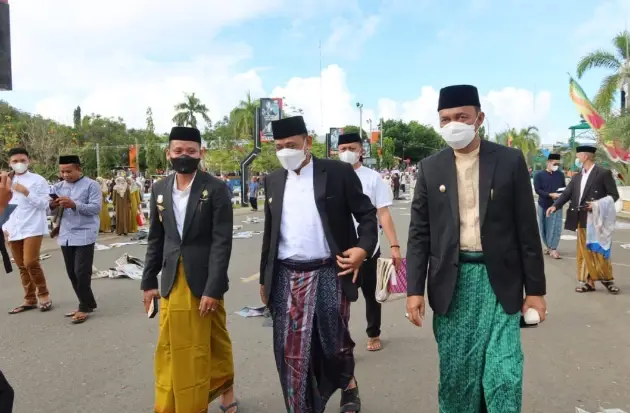 Kompak! Bupati dan Wakil...