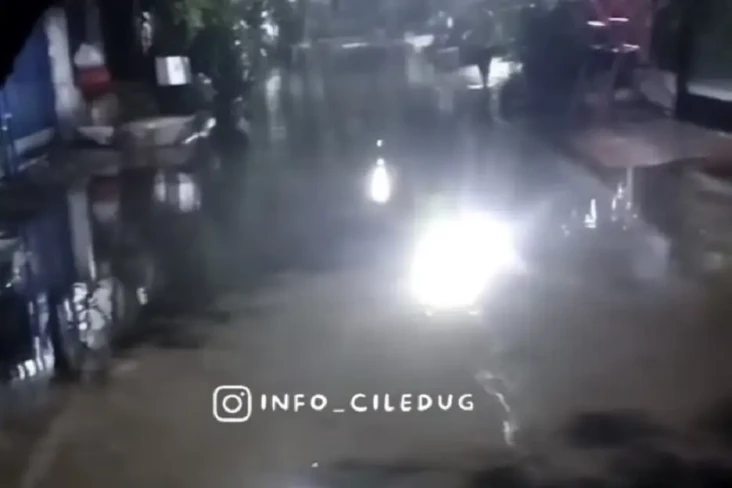 Kali Angke Siaga I,...