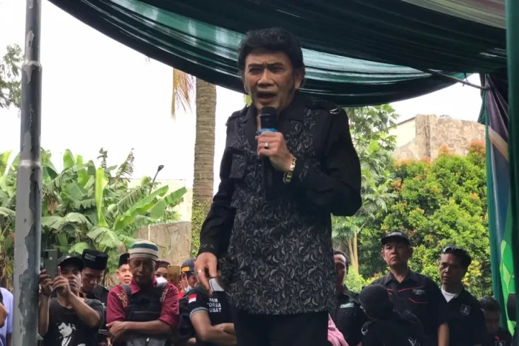 Lebaran, Rhoma Irama...