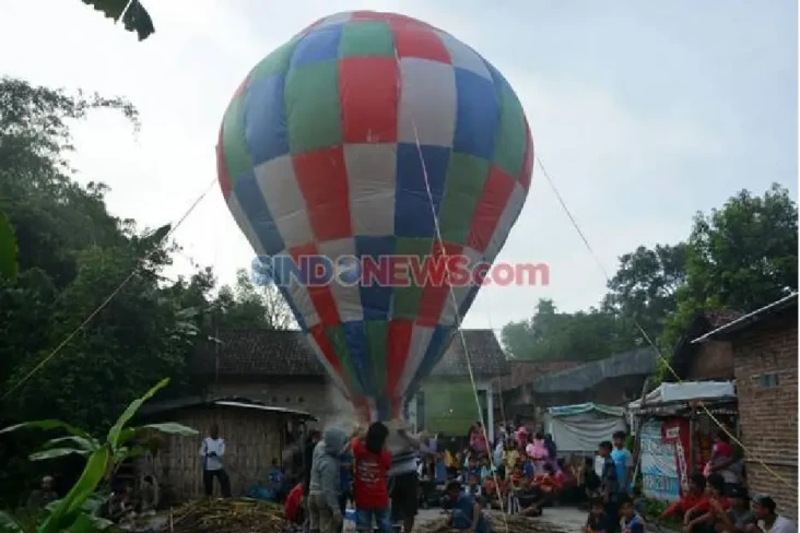 Ada Balon Udara Terbang...