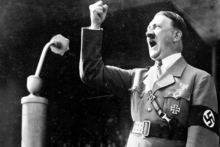 Buntut Pernyataan Hitler...